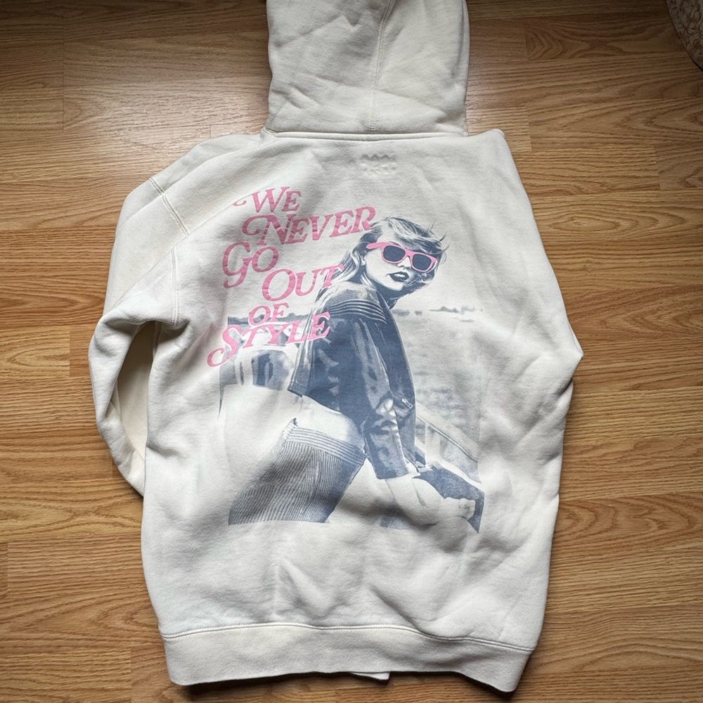 Taylor swift 1989 hoodie